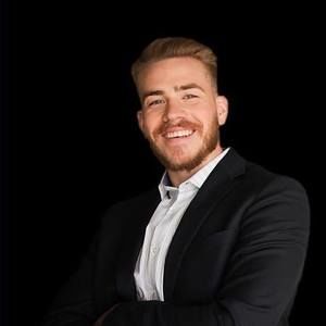 Meet your Posher, Bradley